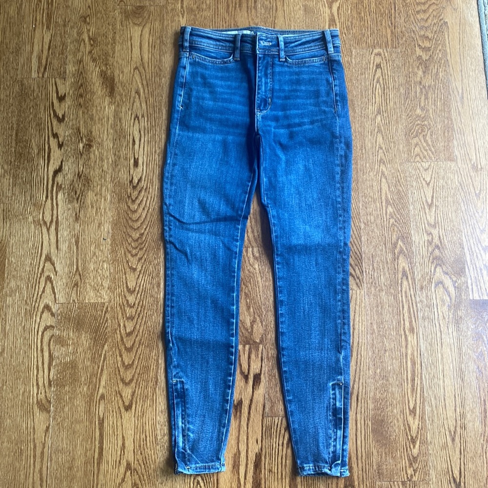 Anthro Pilcro & Letterpress High Rise Skinny Size 25. Excellent condition.